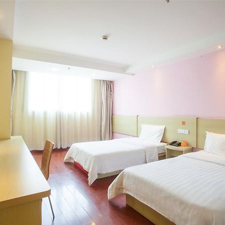 7Days Premium Guangzhou Tianhe Shipaiqiao Hotel Exterior foto