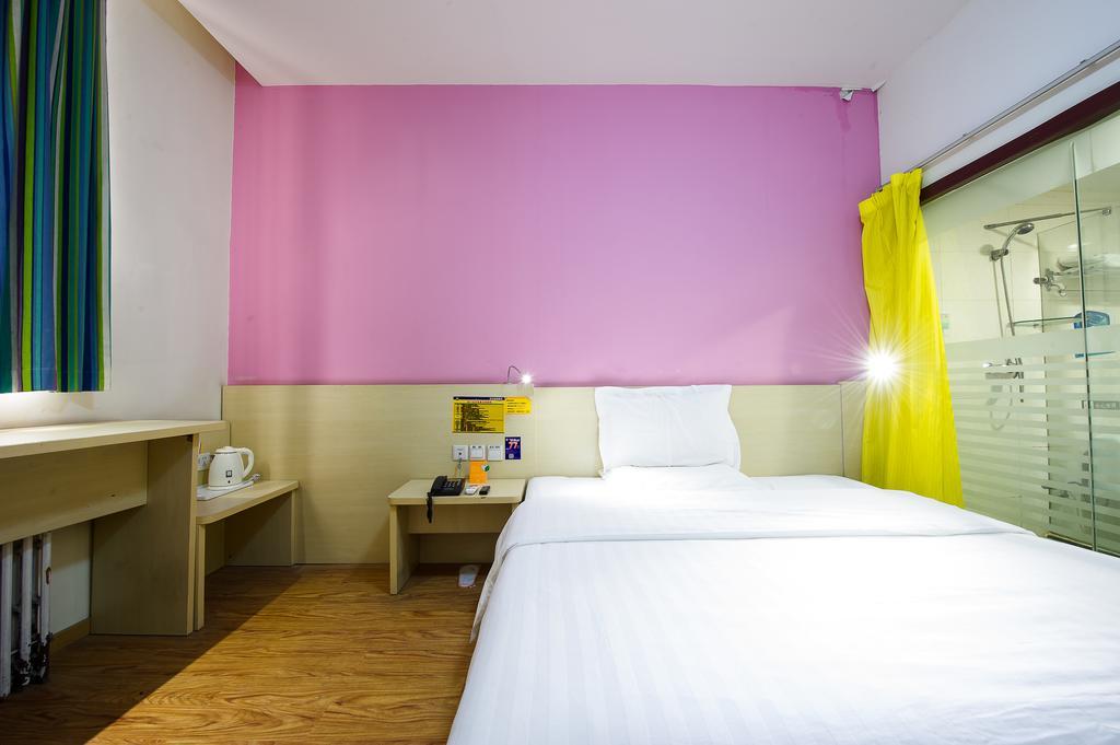 7Days Premium Guangzhou Tianhe Shipaiqiao Hotel Exterior foto