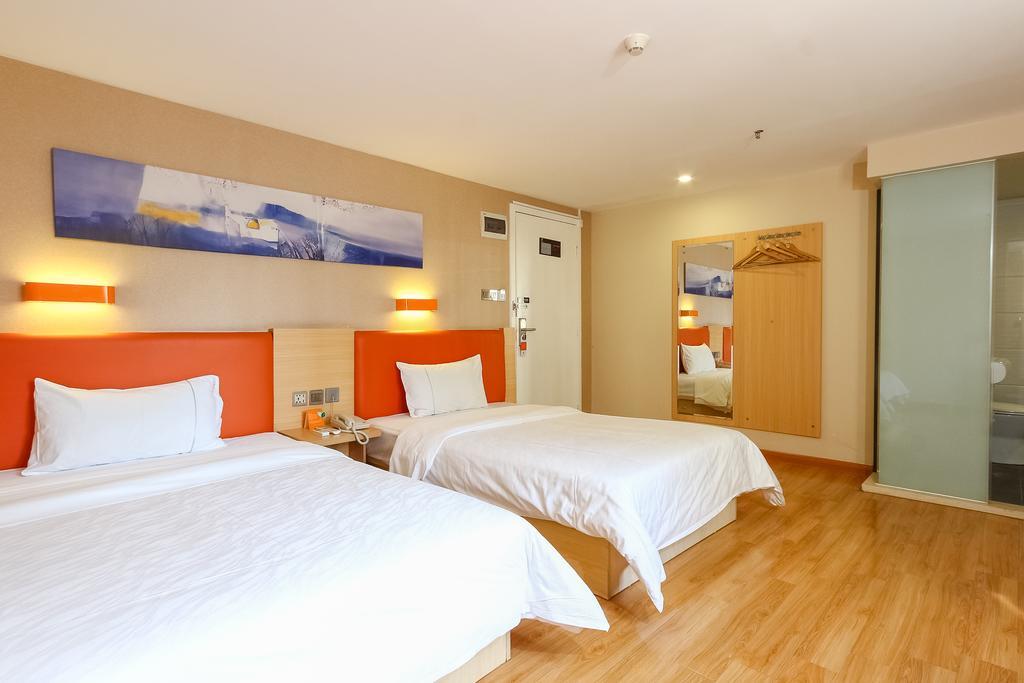7Days Premium Guangzhou Tianhe Shipaiqiao Hotel Exterior foto