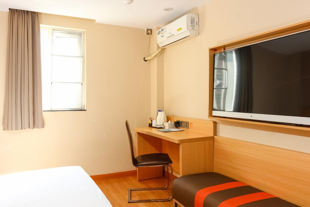 7Days Premium Guangzhou Tianhe Shipaiqiao Hotel Exterior foto